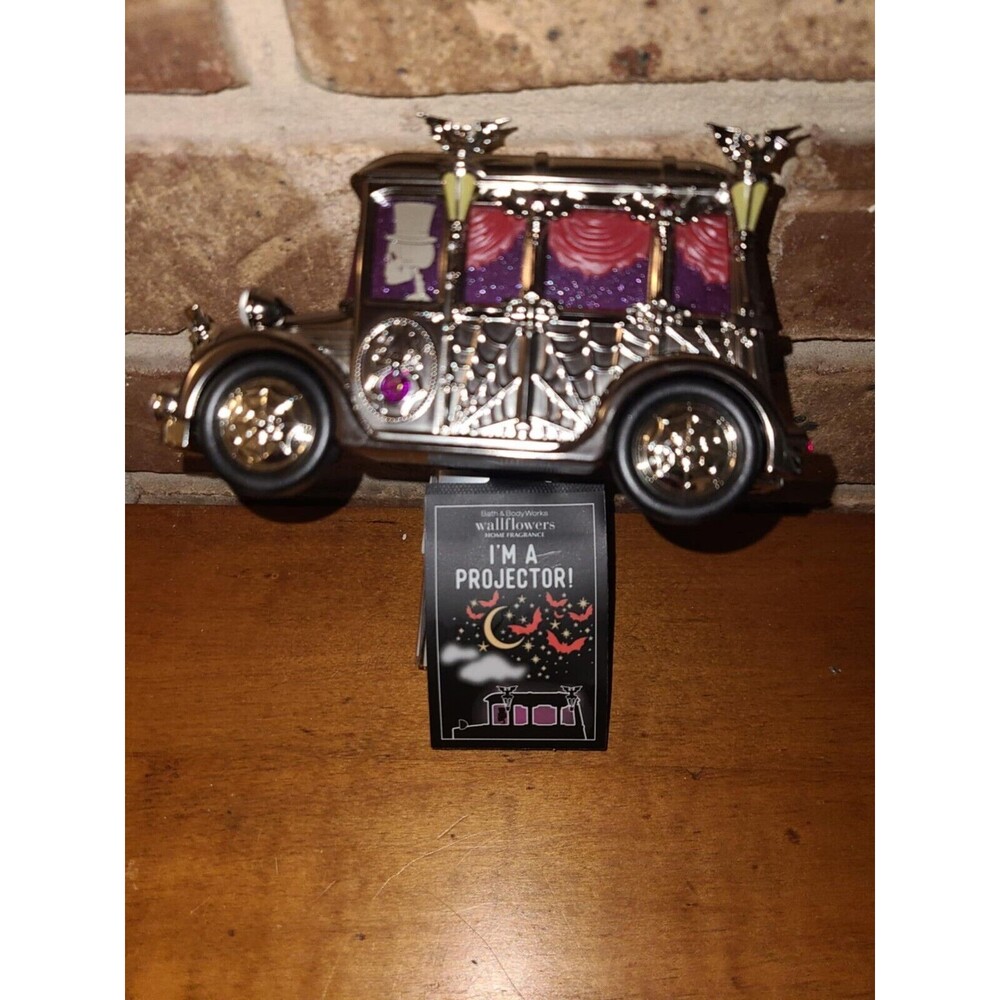Bath & Body Works Spooky Hearse Wallflower Plug In Light Up Tri Projector NWT